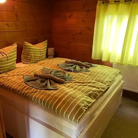 Naturpark Kanone 아파트 Markersdorf