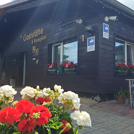 Naturpark Kanone 아파트 Markersdorf